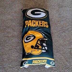 Green Bay Packers football pillow, lightly used, large 2-way pillow